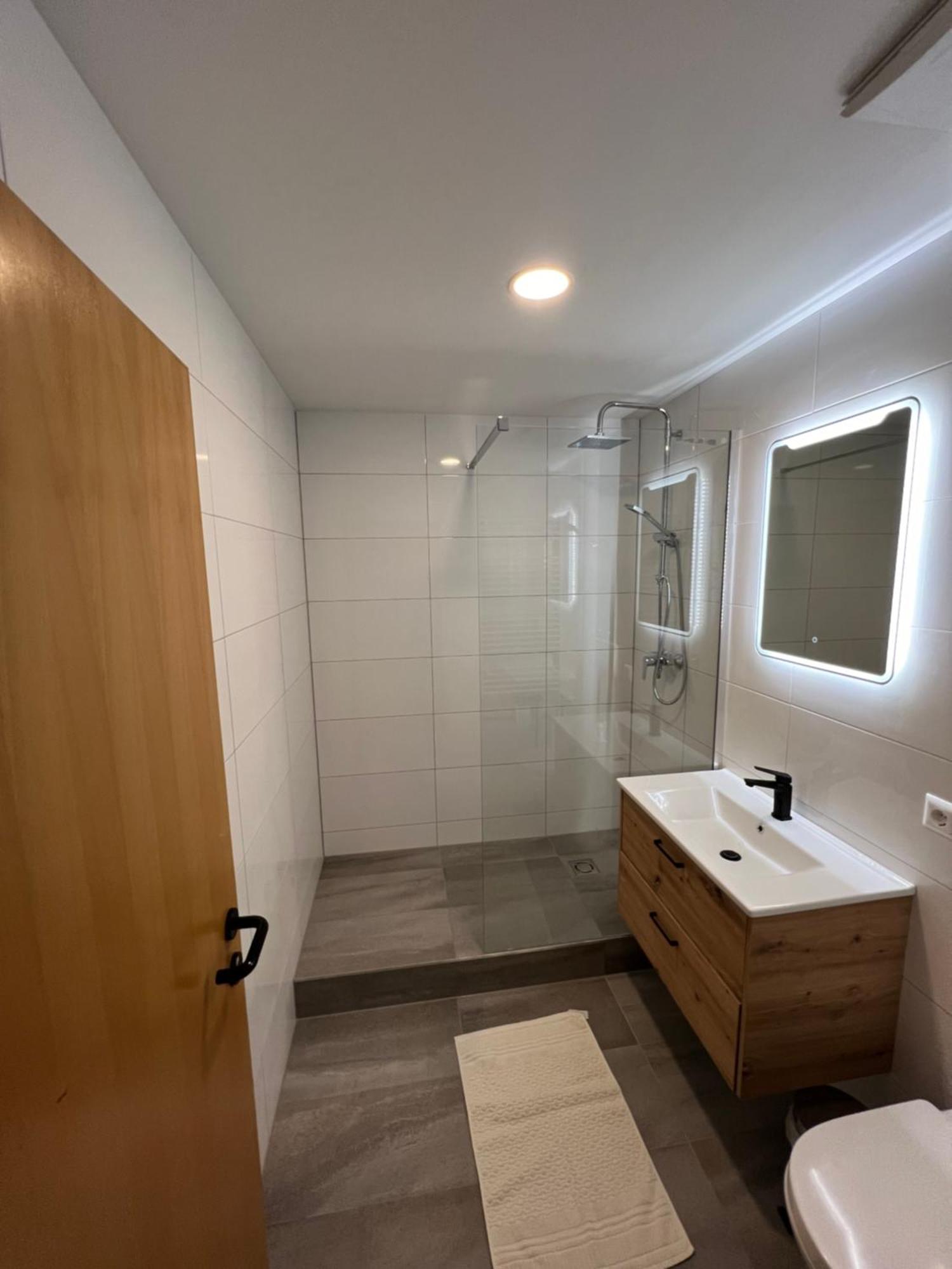 Cara Apartments Warmbad Villach Exterior foto